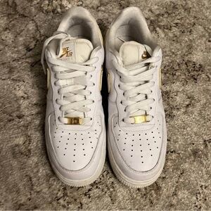 Women’s Airforce 1 Gold Accents